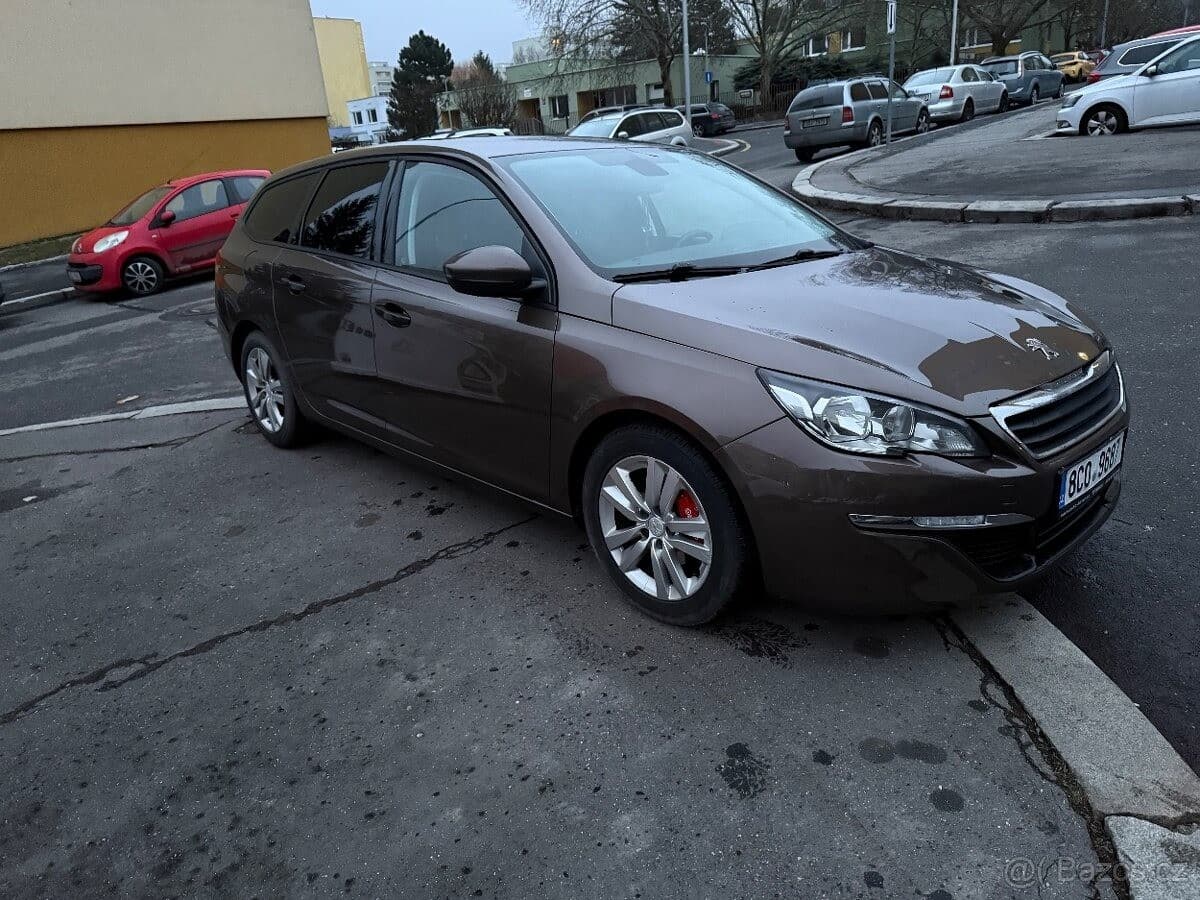 2014 Peugeot 308 - 5