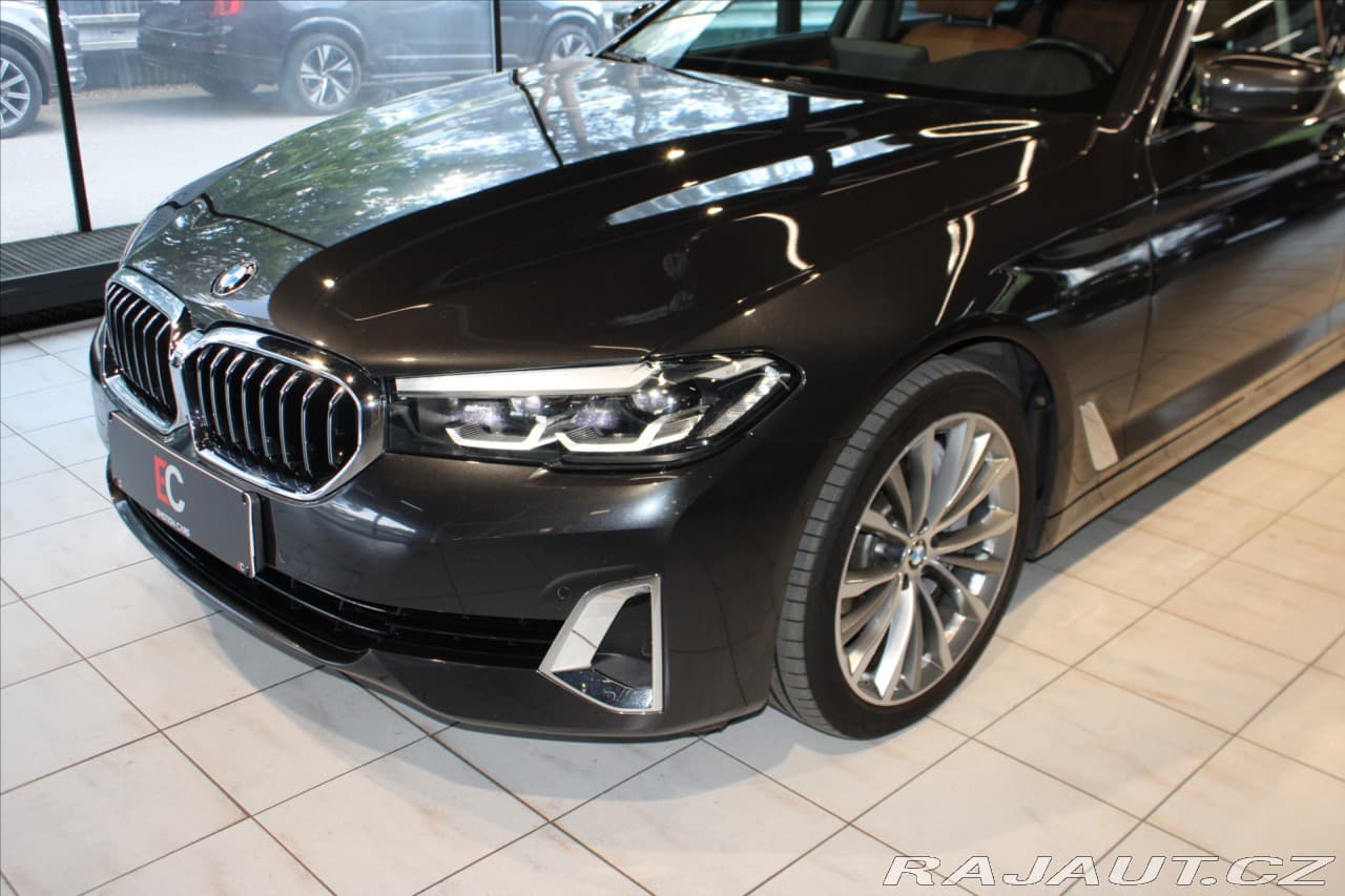 2022 BMW 5-SERIES - 7