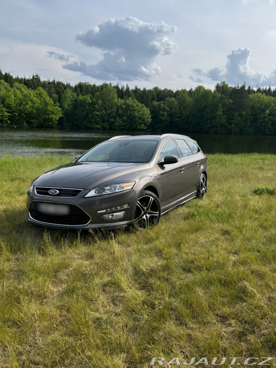 2013 Ford MONDEO