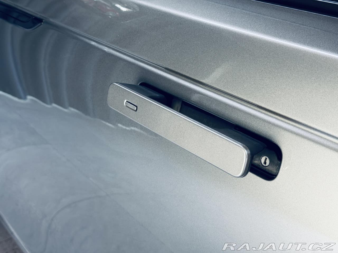 2018 Land Rover RANGE ROVER VELAR - 10