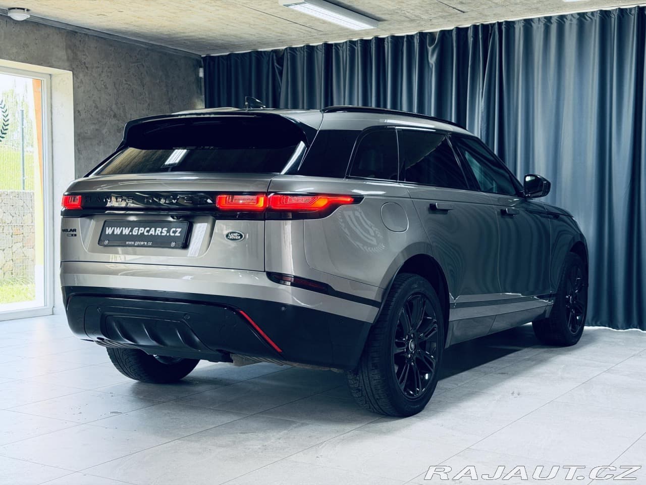 2018 Land Rover RANGE ROVER VELAR - 8