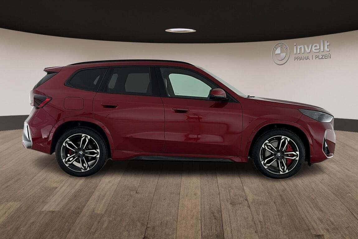 2025 BMW X1 - 2