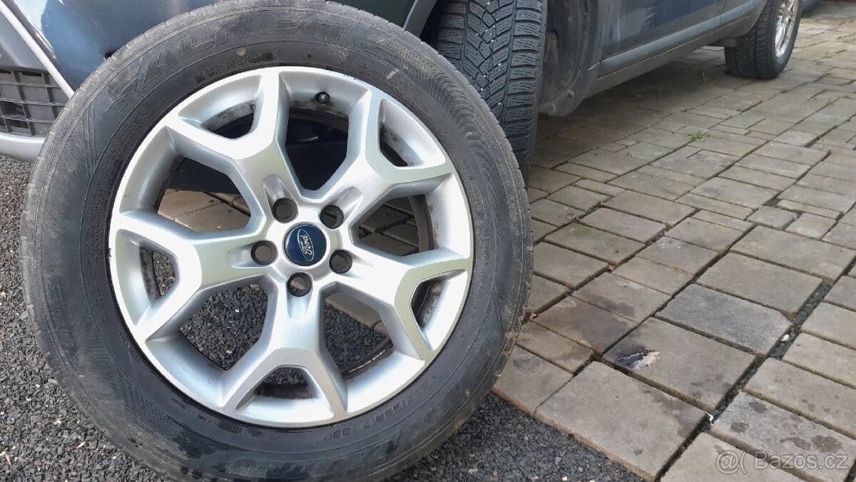 2010 Ford KUGA - 7