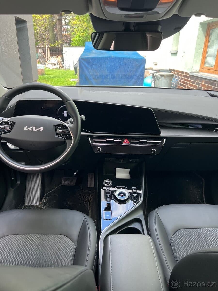 2022 Kia NIRO - 10