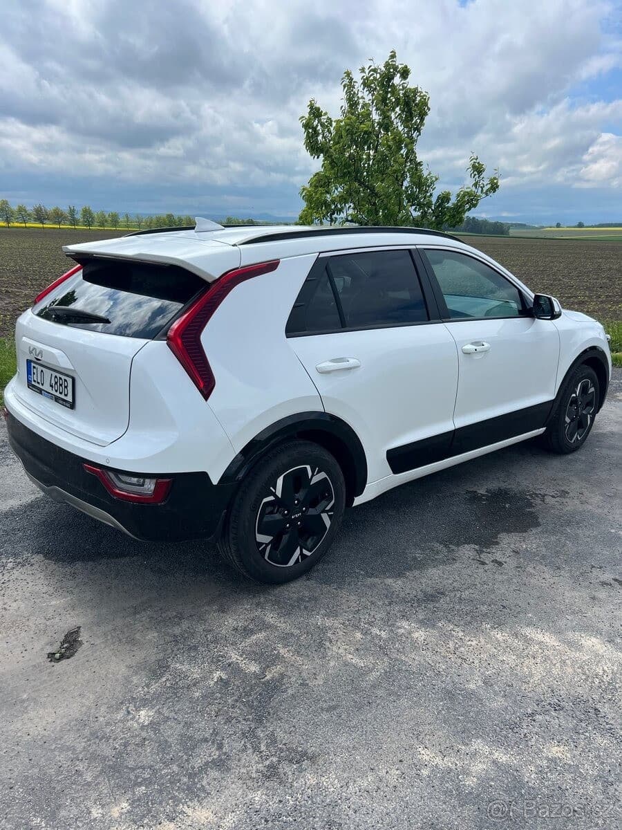 2022 Kia NIRO - 4