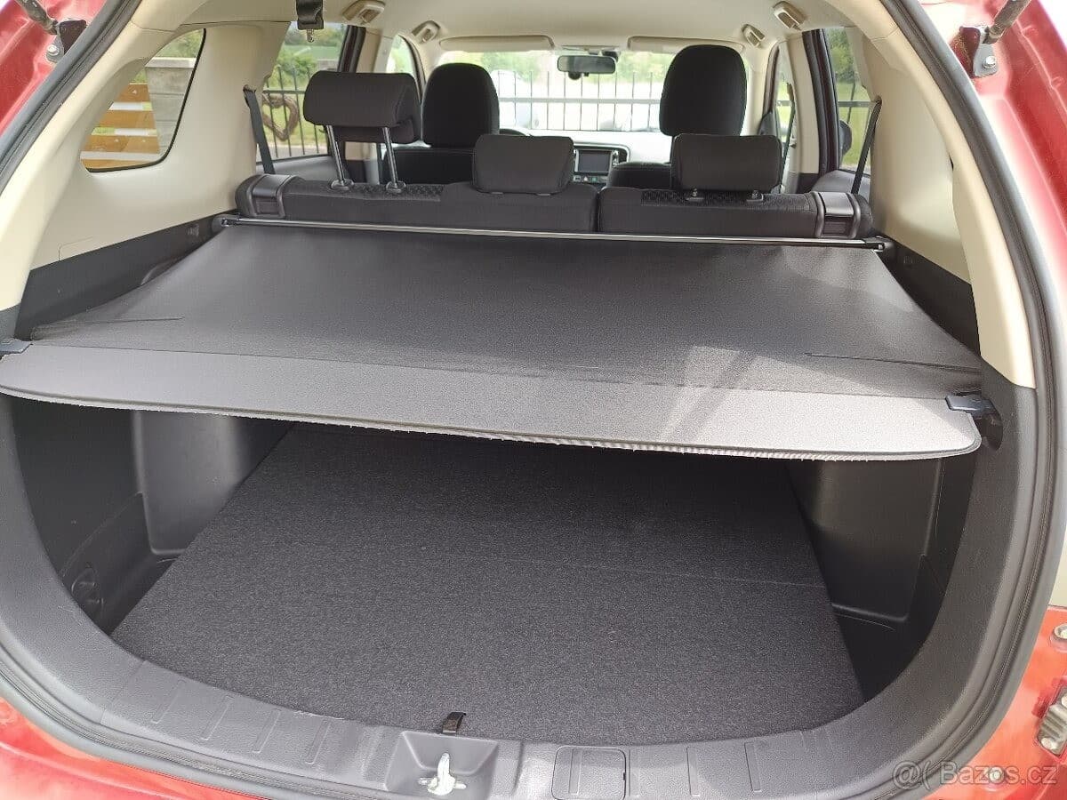 2014 Mitsubishi OUTLANDER - 13