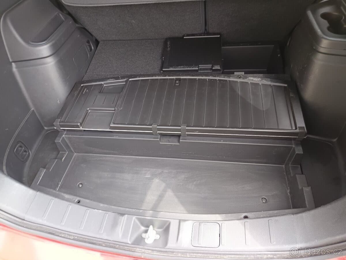 2014 Mitsubishi OUTLANDER - 9
