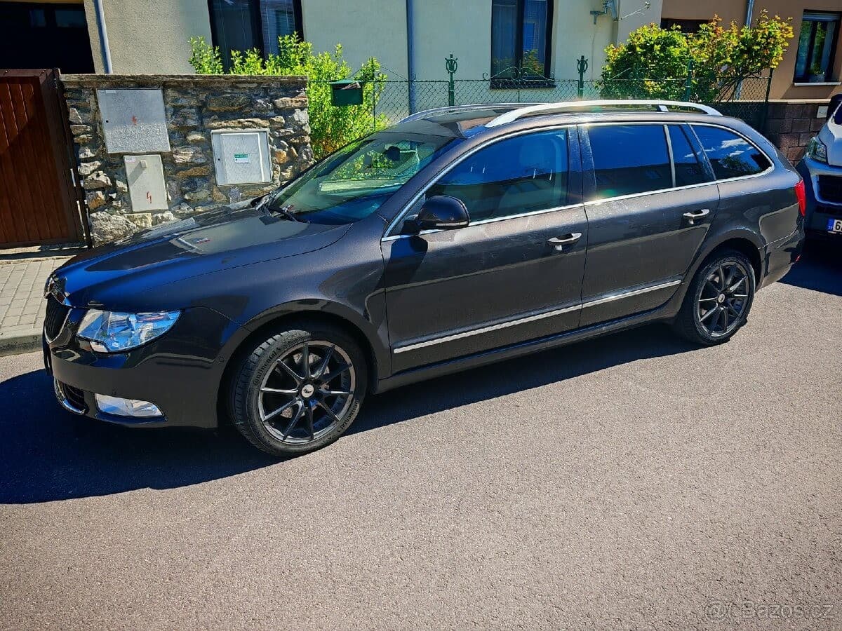 2011 Škoda SUPERB - 2