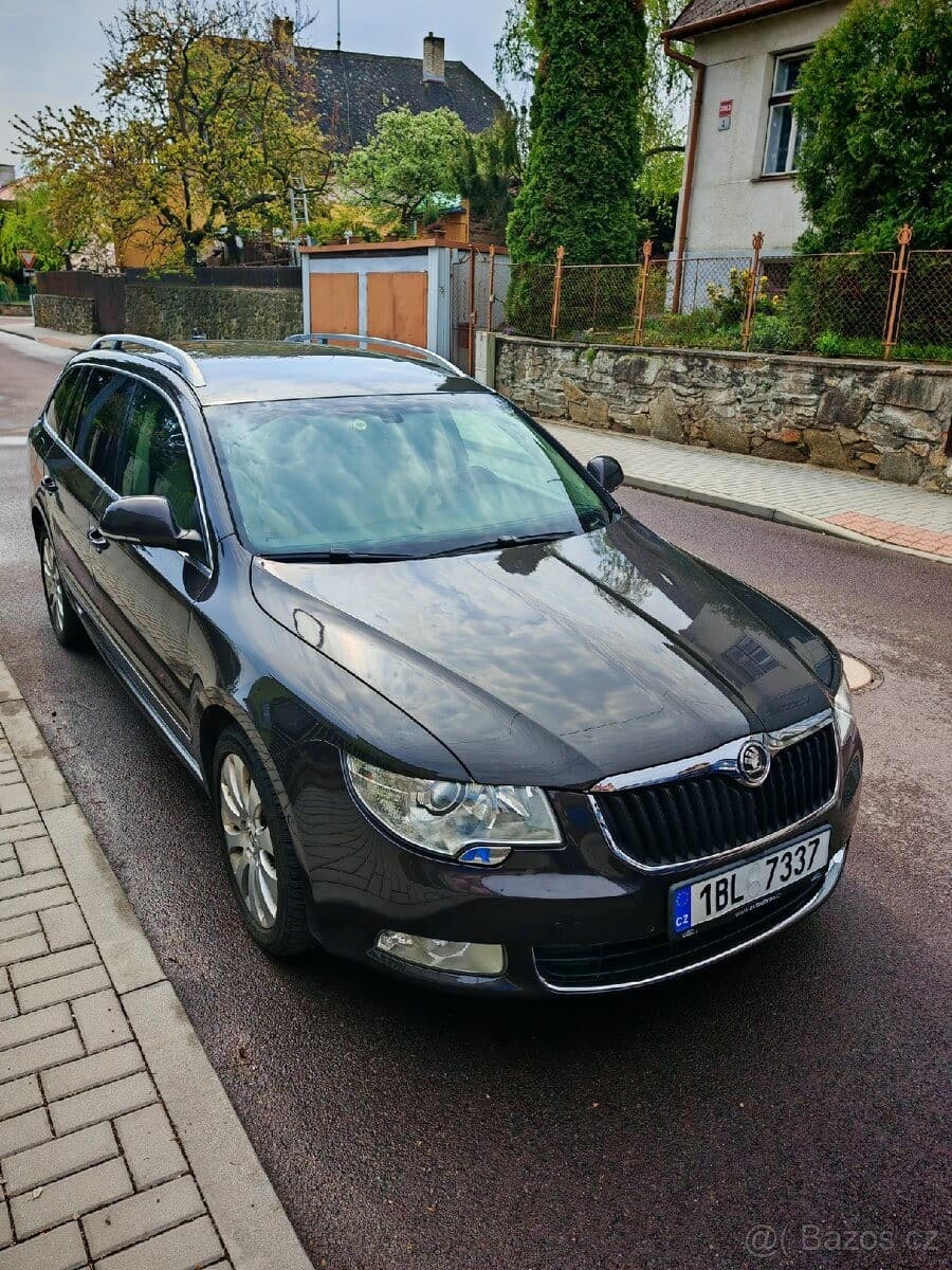 2011 Škoda SUPERB - 3