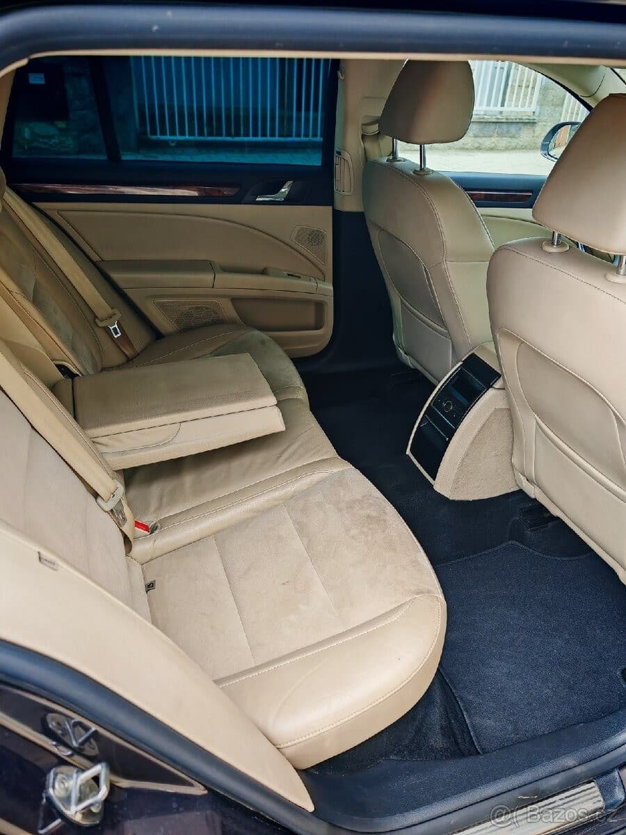 2011 Škoda SUPERB - 6