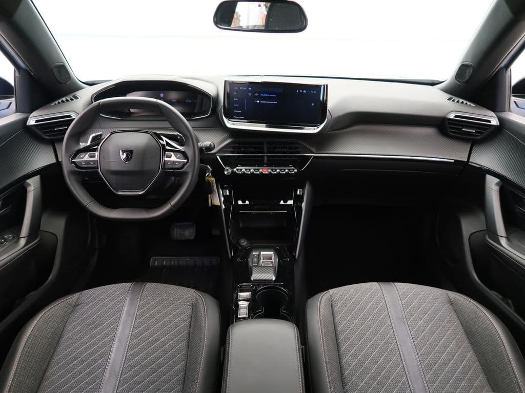 2025 Peugeot 2008 - 19