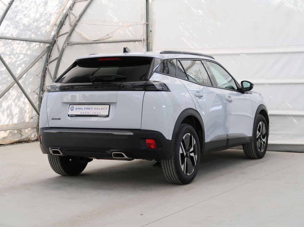 2025 Peugeot 2008 - 7