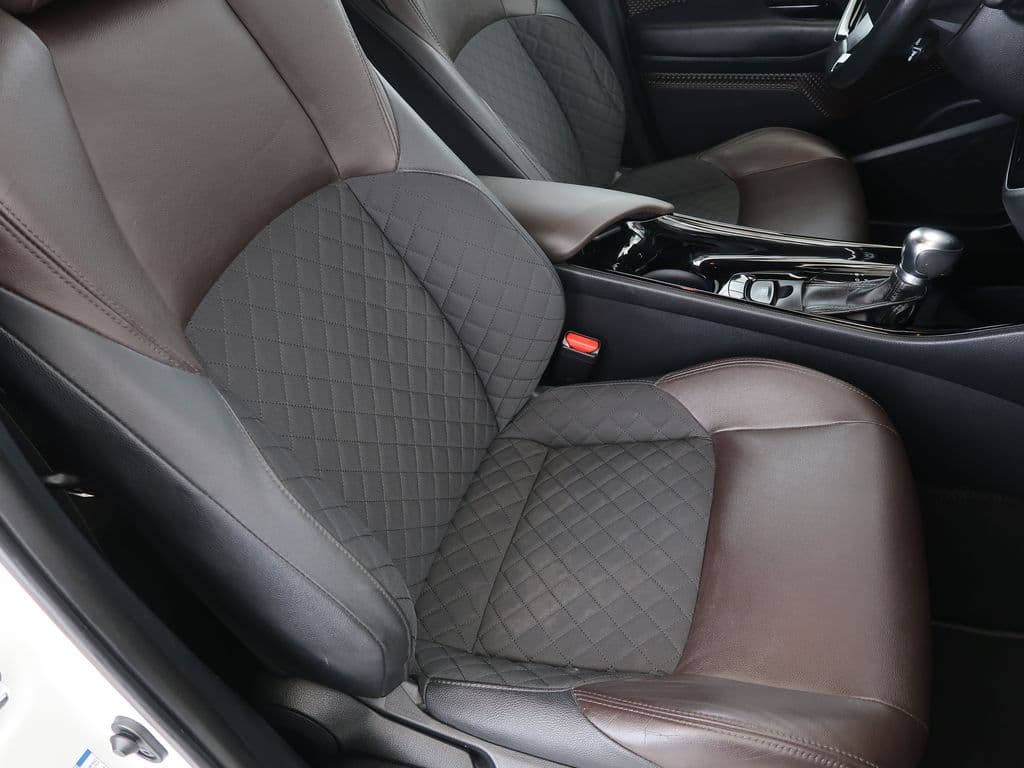 2018 Toyota C-HR - 14
