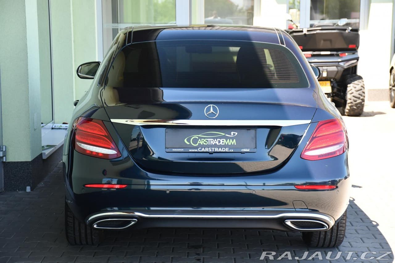 2016 Mercedes-Benz E-CLASS - 10