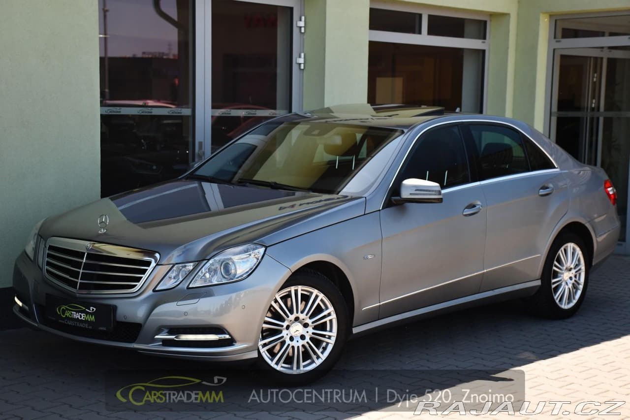 2011 Mercedes-Benz E-CLASS