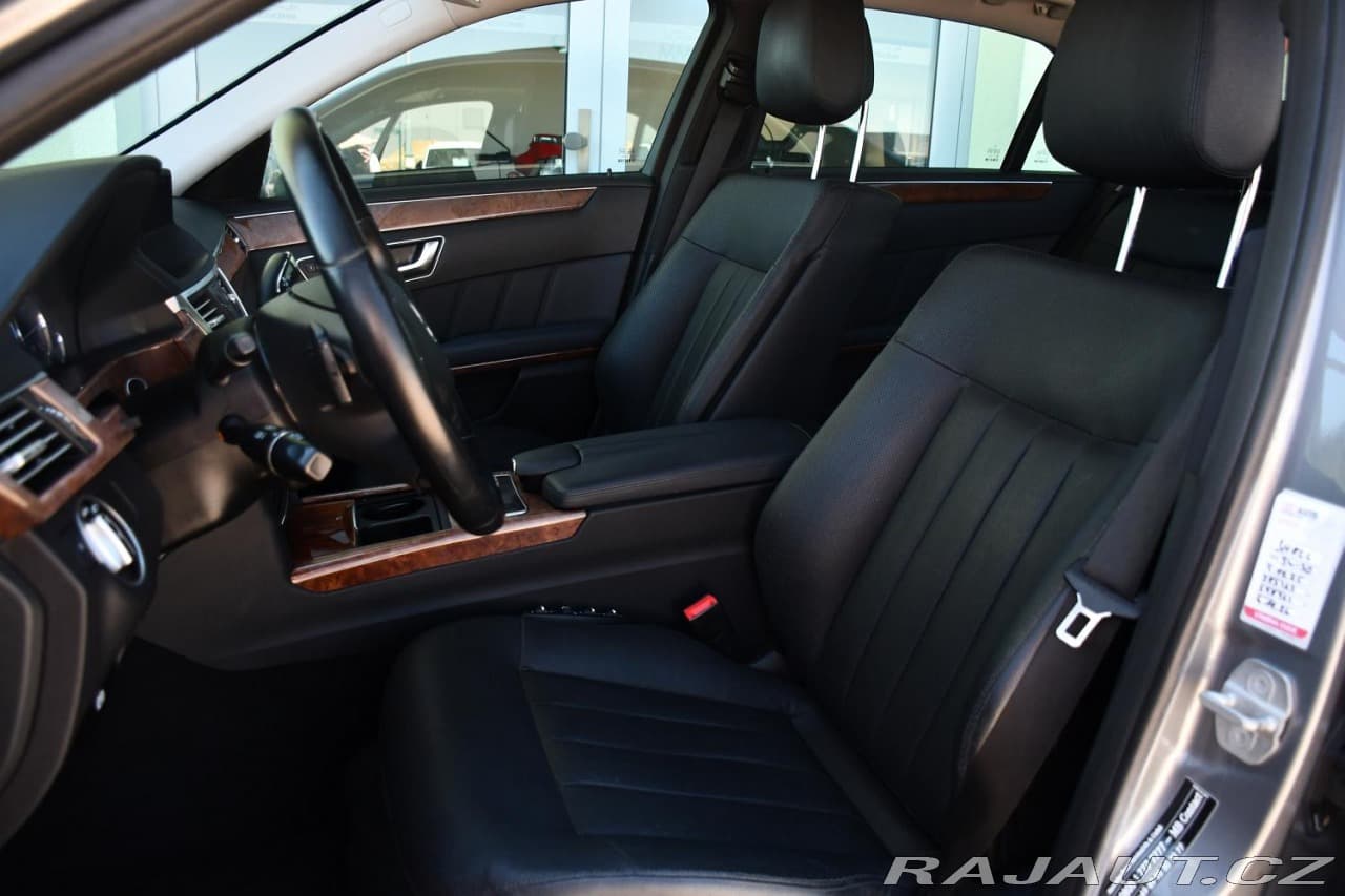 2011 Mercedes-Benz E-CLASS - 15