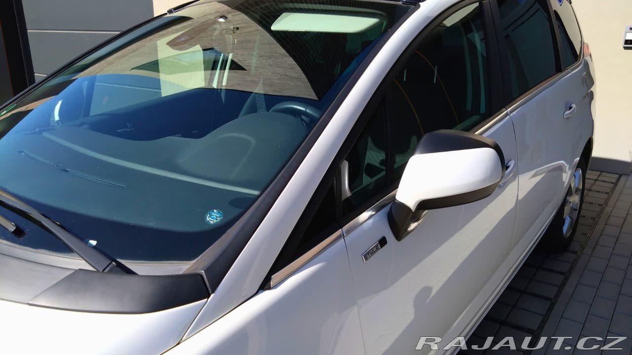 2015 Peugeot 5008 - 5