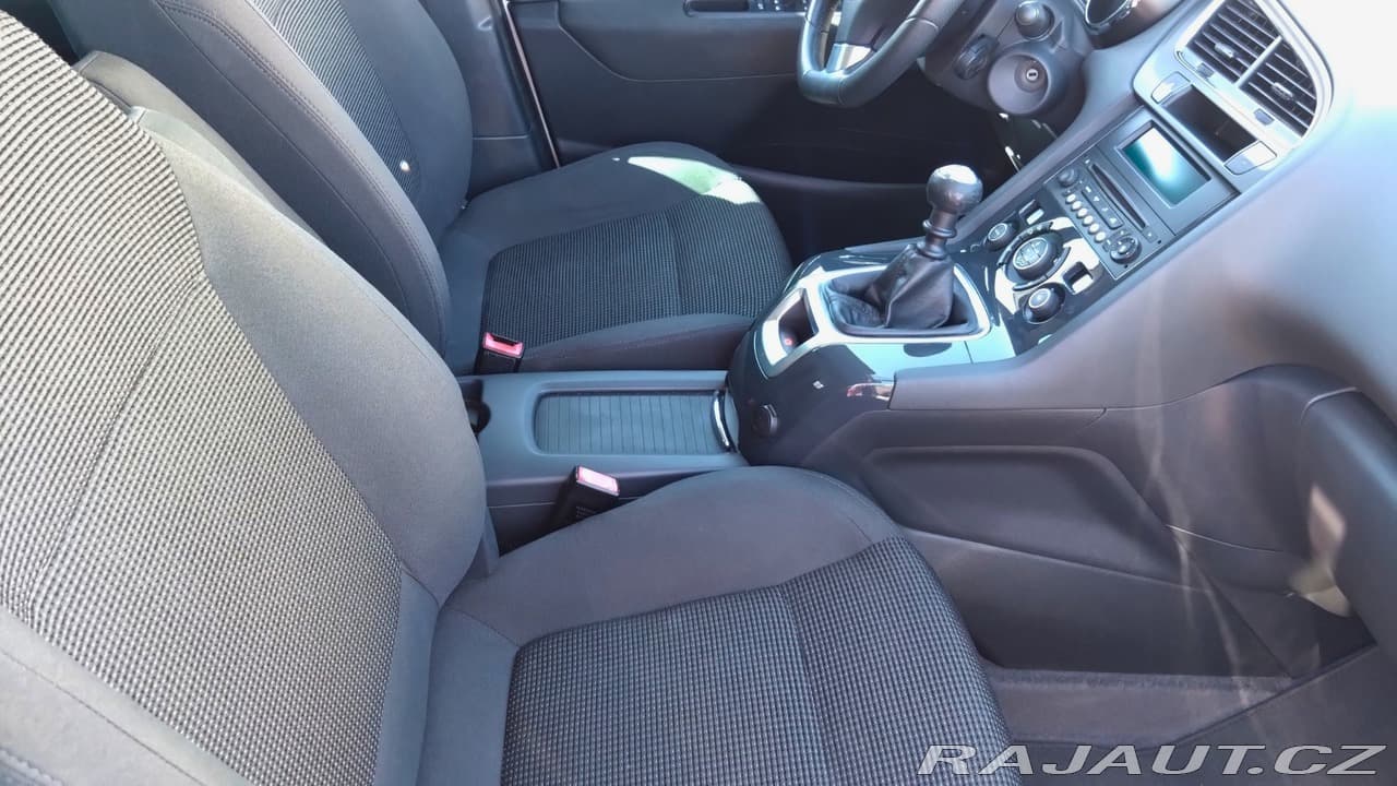 2015 Peugeot 5008 - 8