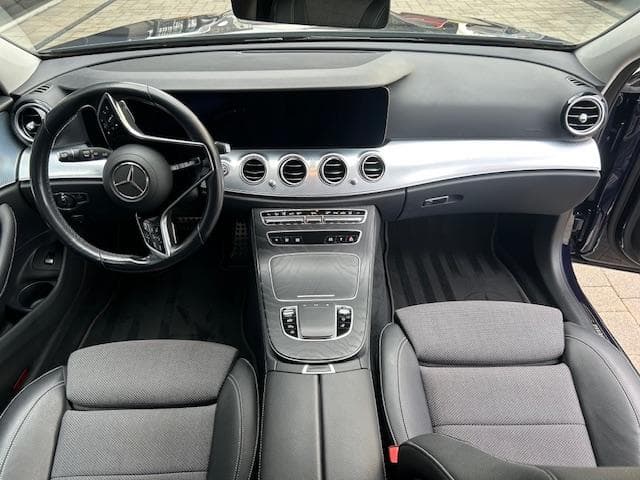 2020 Mercedes-Benz E-CLASS - 14