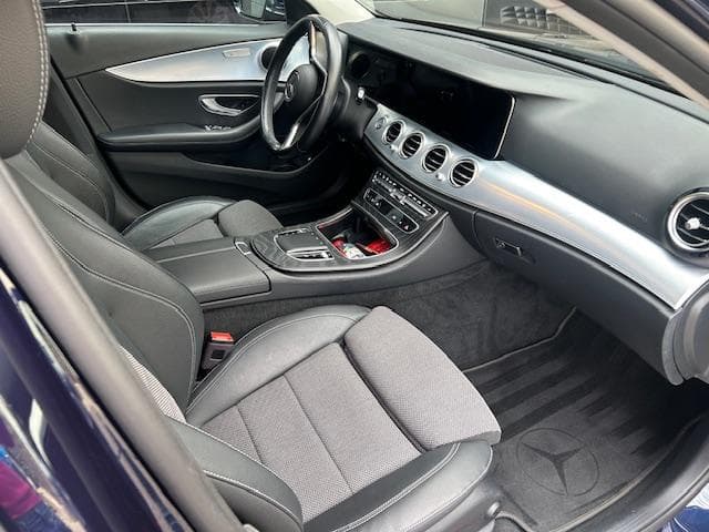 2020 Mercedes-Benz E-CLASS - 15