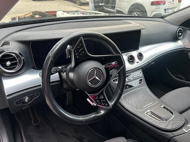 2020 Mercedes-Benz E-CLASS - 17