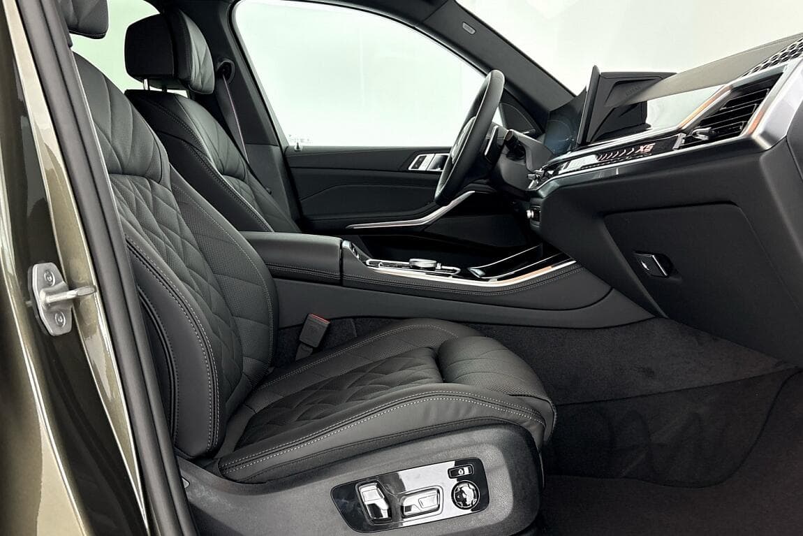 2026 BMW X5 - 14