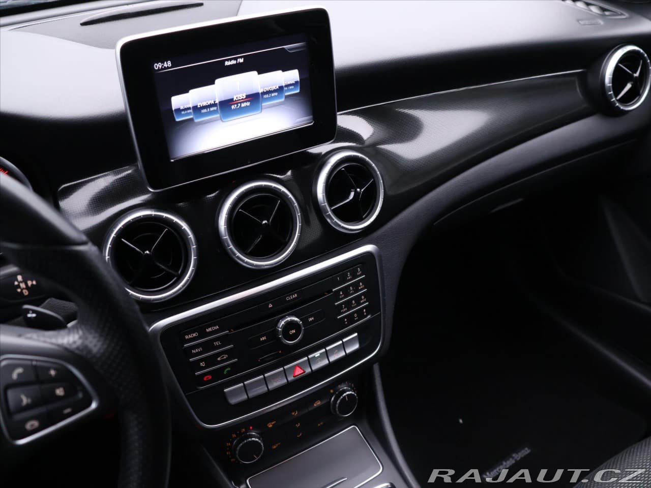 2017 Mercedes-Benz CLA - 19