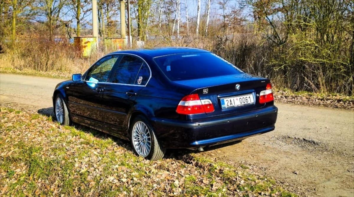 2003 BMW 3-SERIES - 4