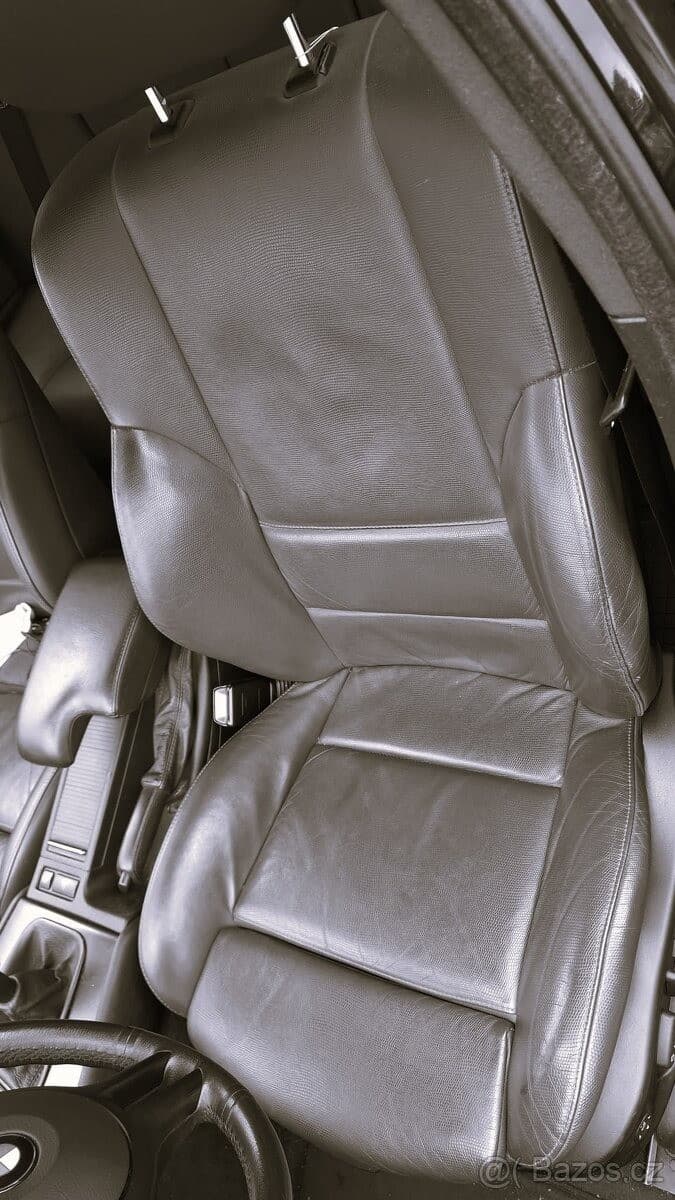2003 BMW 3-SERIES - 8