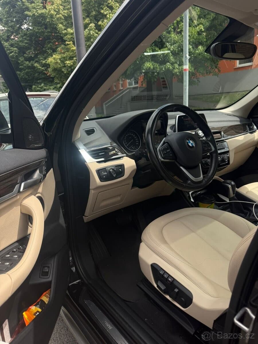 BMW X1 - 5