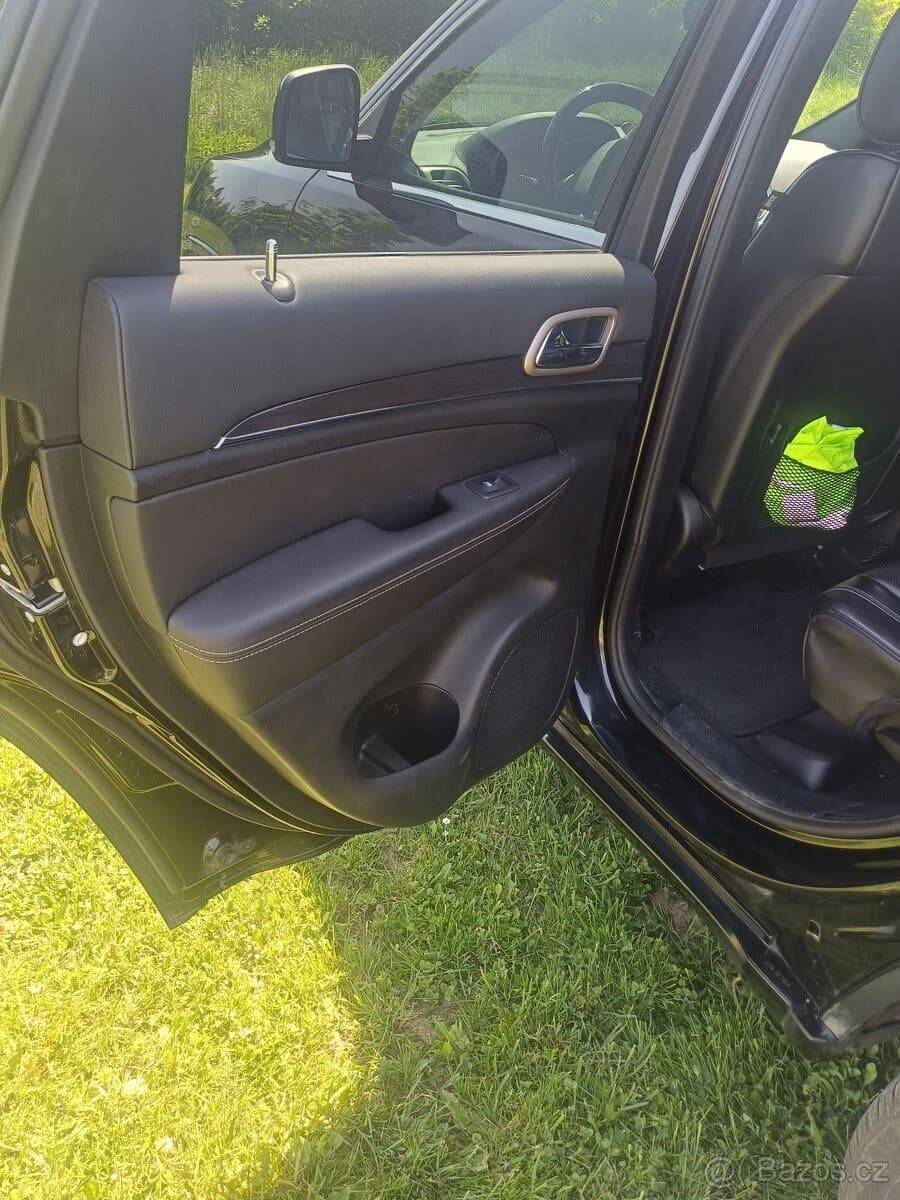 2015 Jeep OSTATNÍ - 12