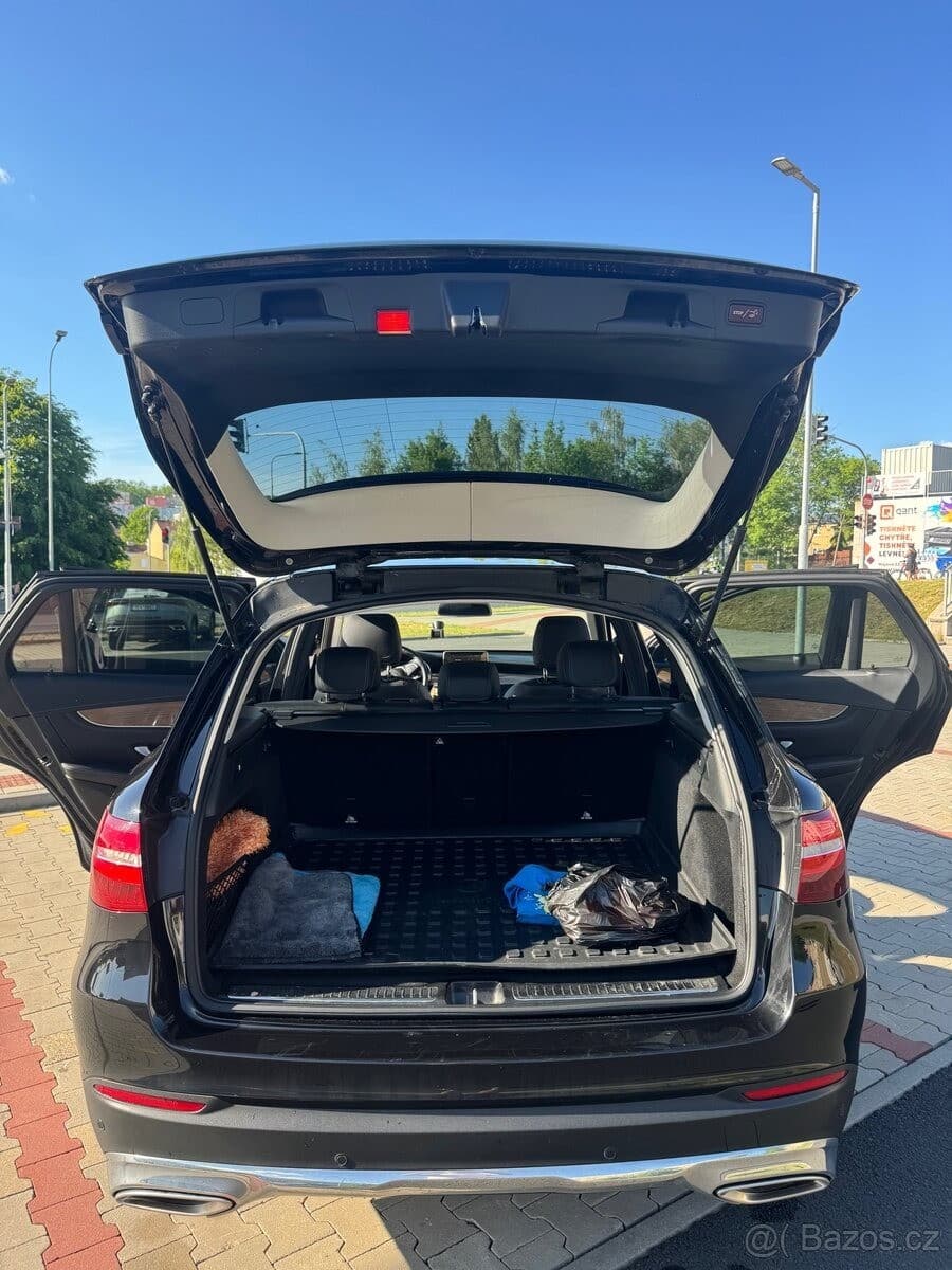 2018 Mercedes-Benz GLC - 9