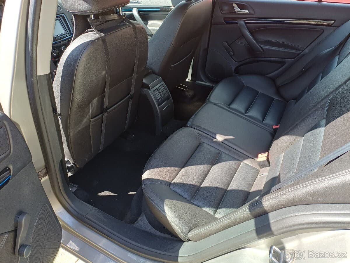 2010 Škoda OCTAVIA - 8