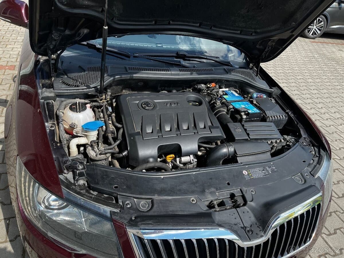 2017 Škoda SUPERB - 10