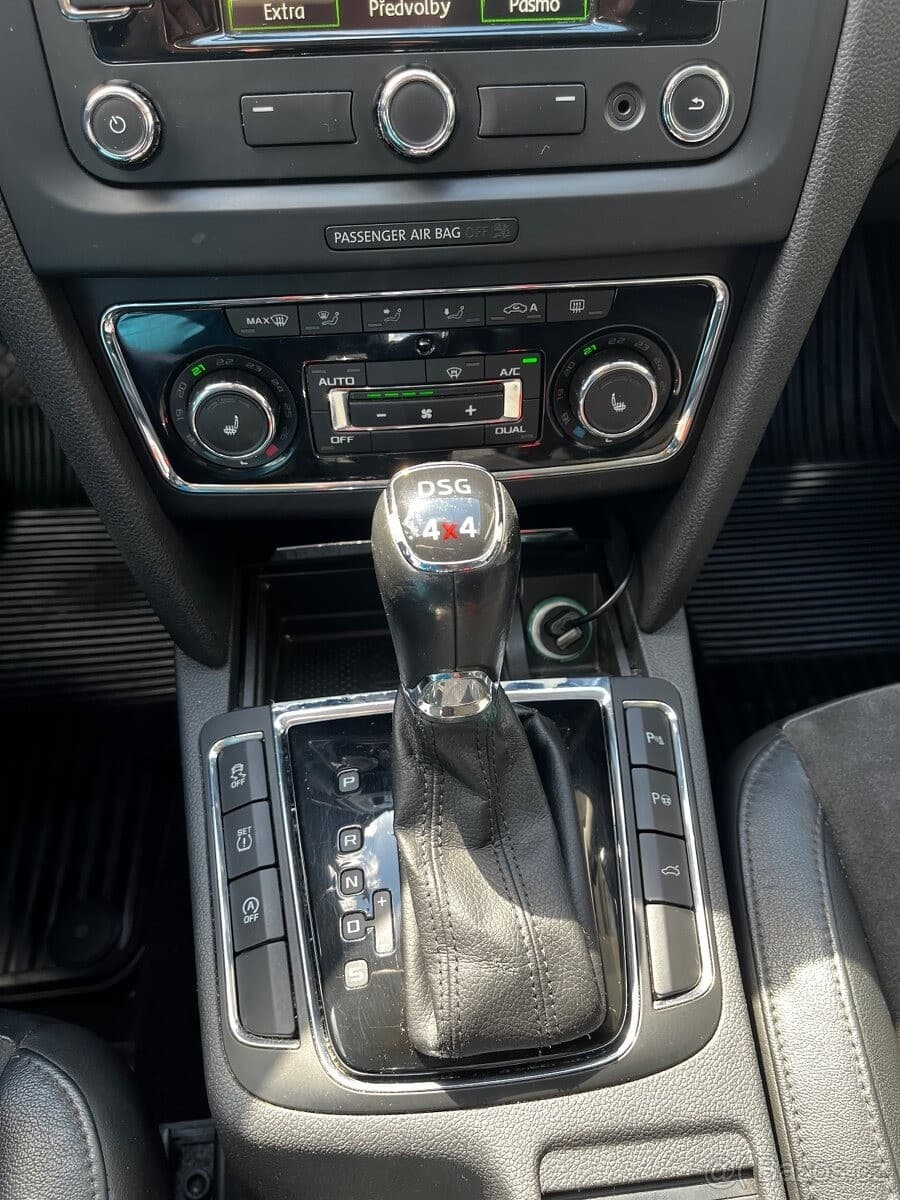 2017 Škoda SUPERB - 19