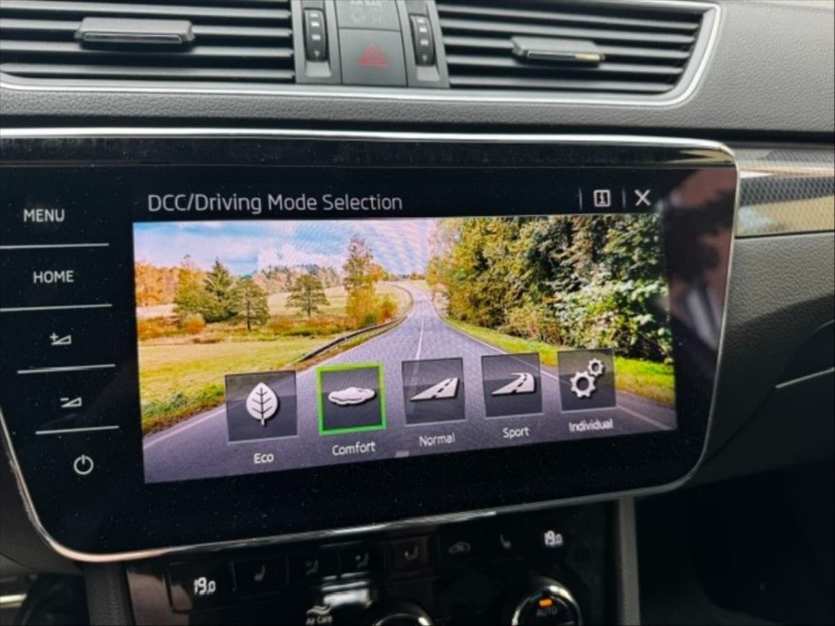 2018 Škoda SUPERB - 3
