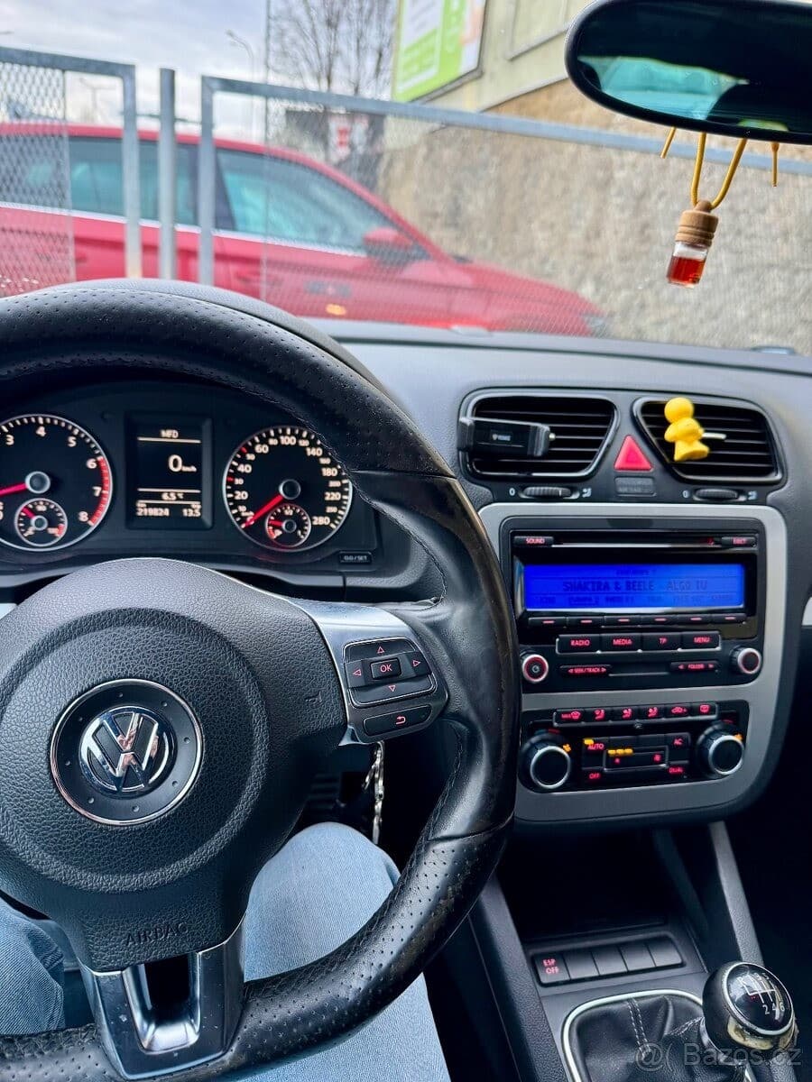 Volkswagen SCIROCCO - 10