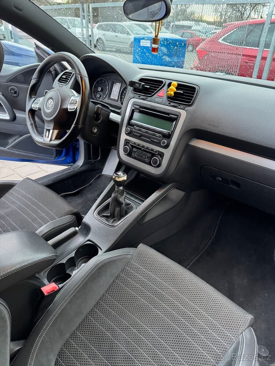 Volkswagen SCIROCCO - 12