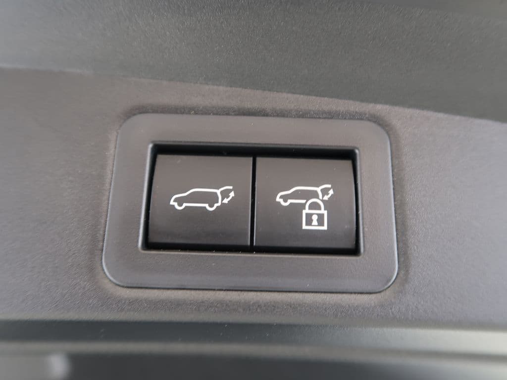 2023 Toyota COROLLA - 12