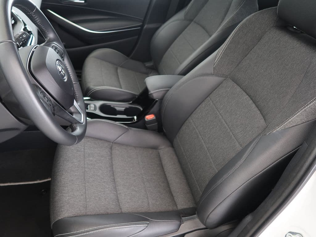 2023 Toyota COROLLA - 9