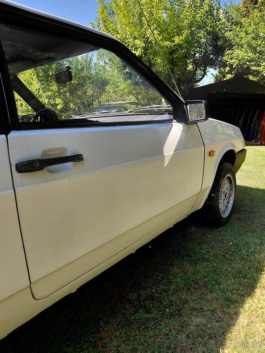 1990 Lada OSTATNÍ - 7