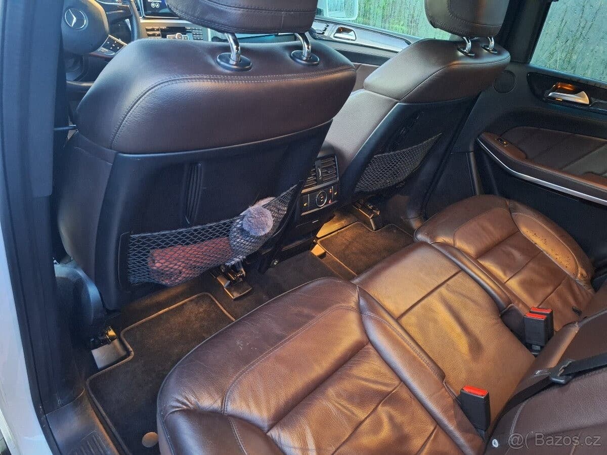 2013 Mercedes-Benz GL - 13