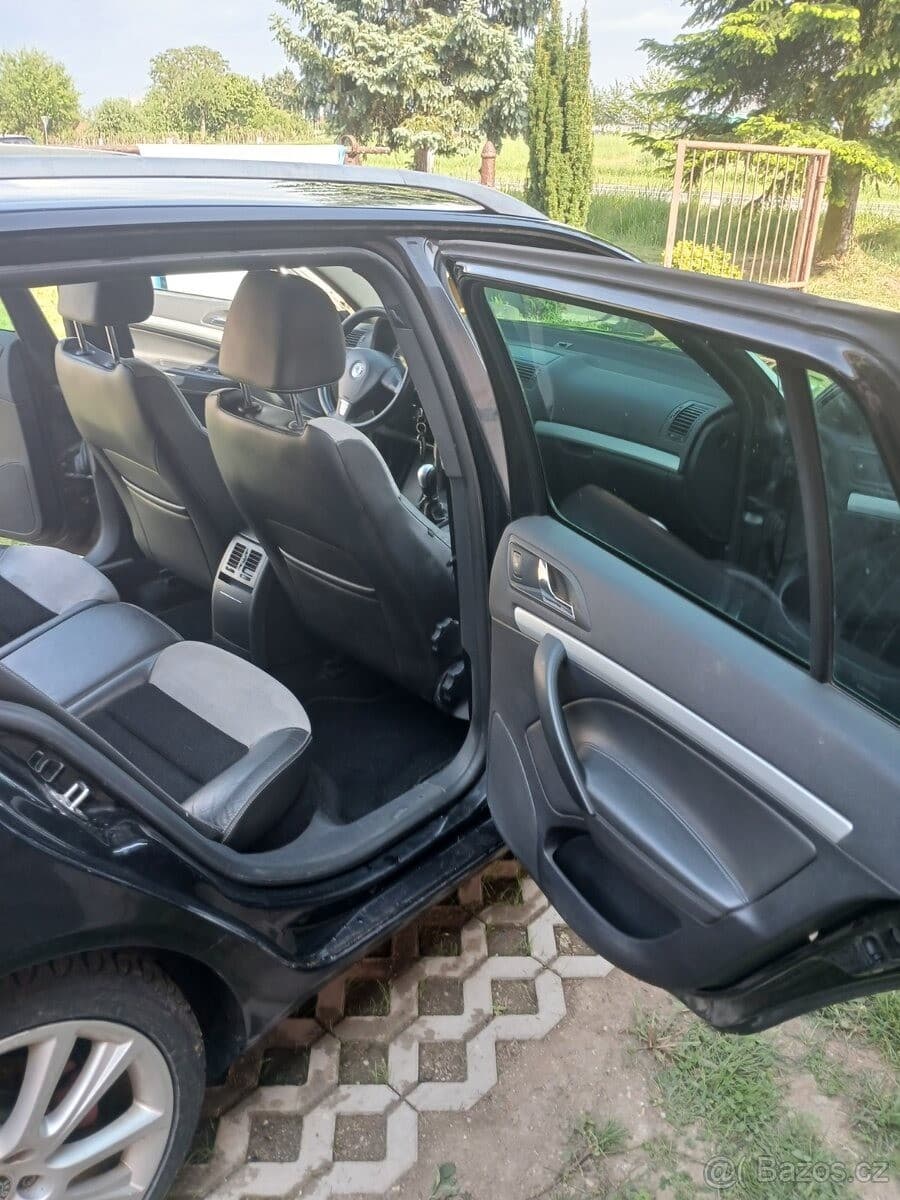 Škoda OCTAVIA - 21