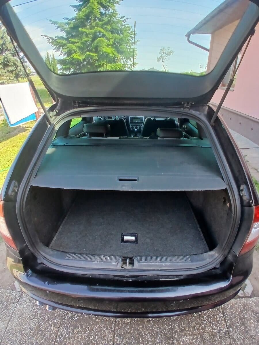Škoda OCTAVIA - 11