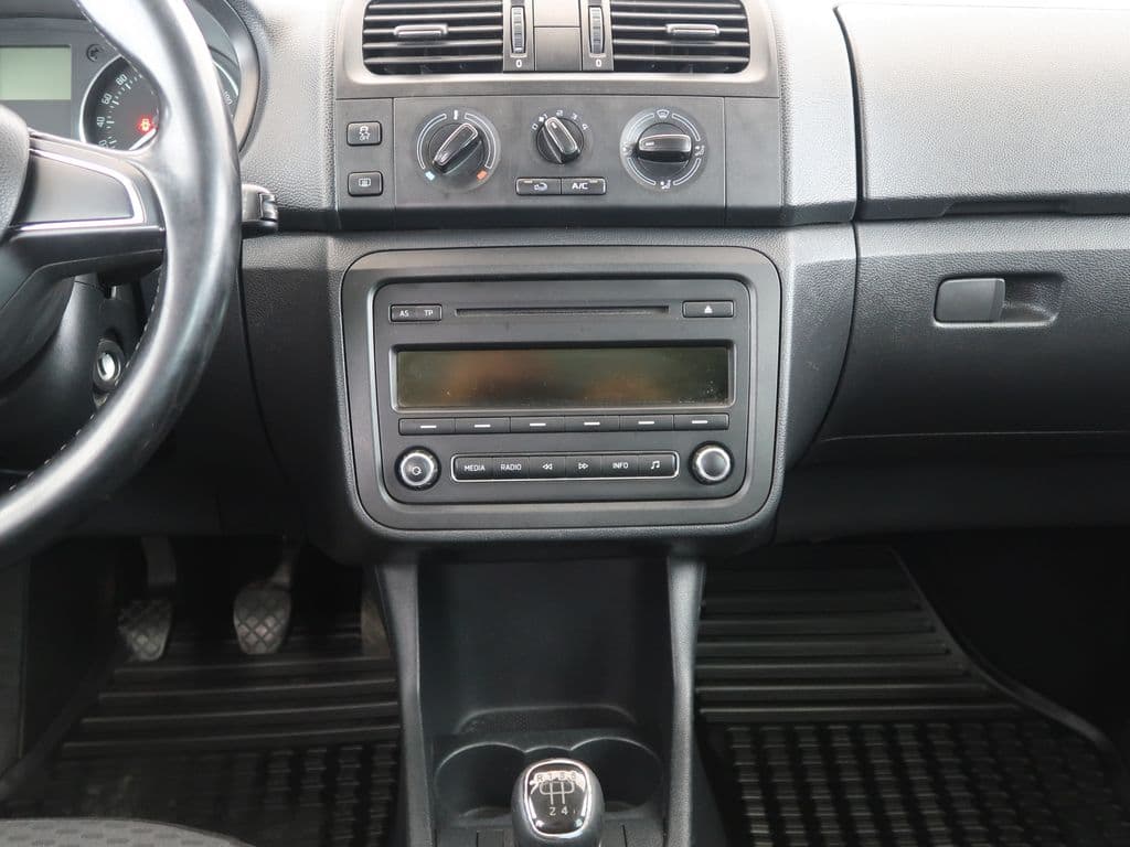 2015 Škoda ROOMSTER - 31