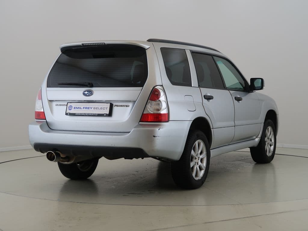 2007 Subaru FORESTER - 9