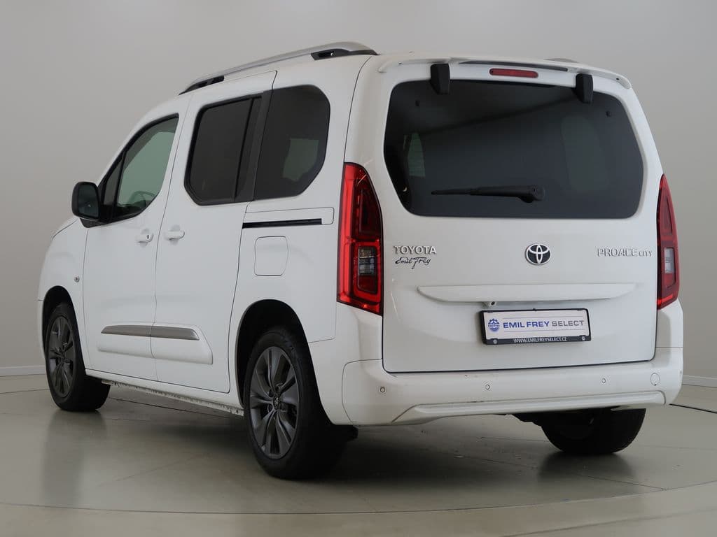 2022 Toyota PROACE - 13