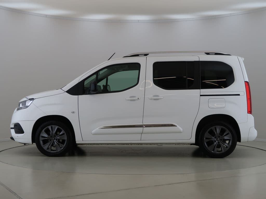 2022 Toyota PROACE - 15