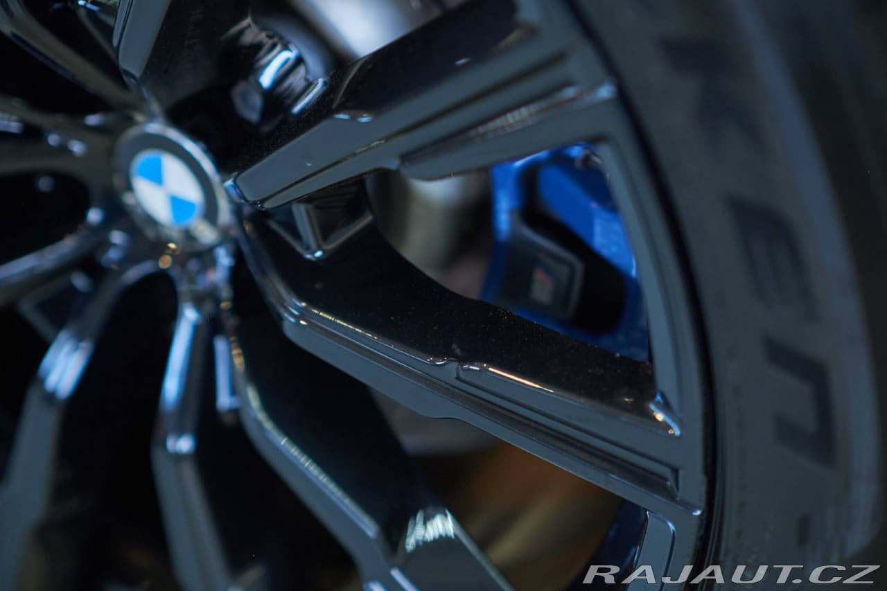 2019 BMW X5 - 27