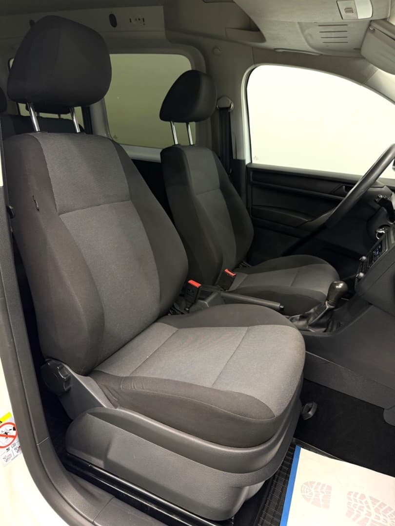2019 Volkswagen CADDY - 12
